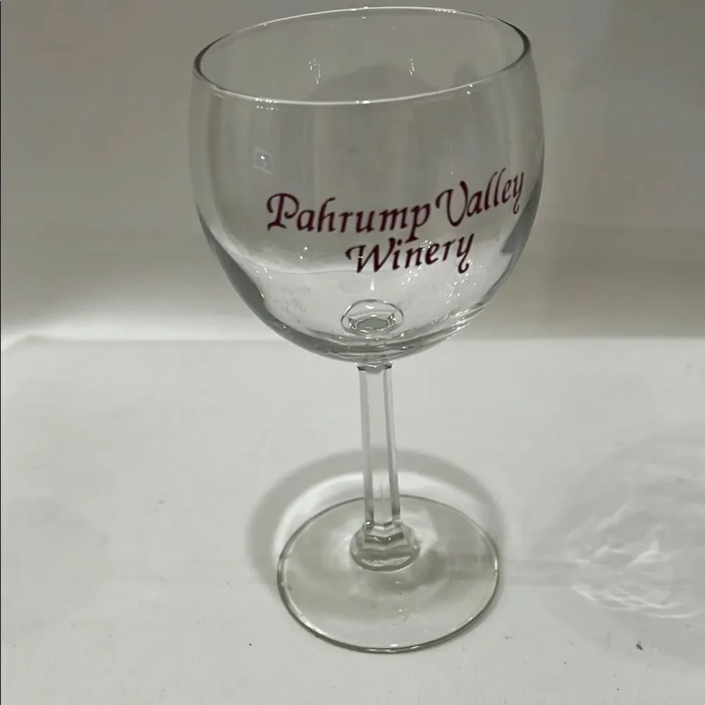 Pahrump Valley Winery Clear Wine Bar Glass 8 Oz 6 1/4 In Tall 2 3/4 In Round